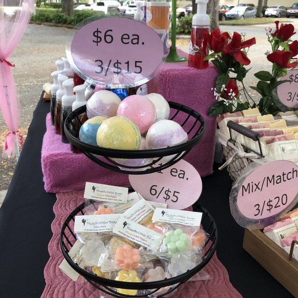 Meet your Posher,  Pixie - Picture 8 of 13